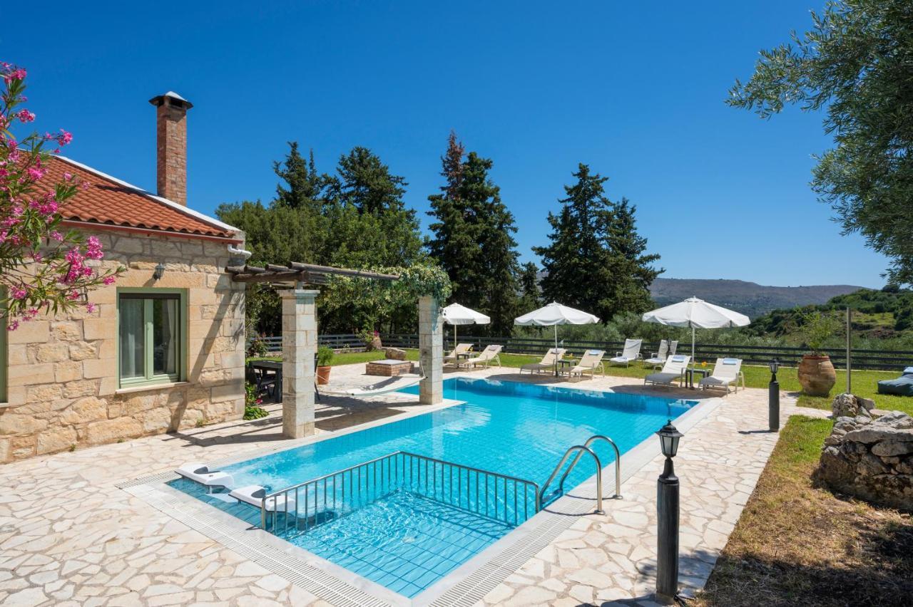 Boutique Petra Amanda Heated Pool Optional Willa