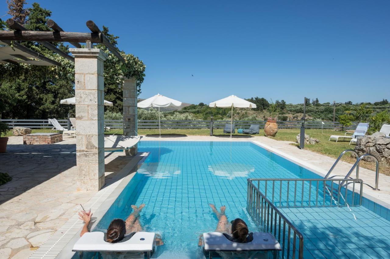 Boutique Petra Amanda Heated Pool Optional Willa