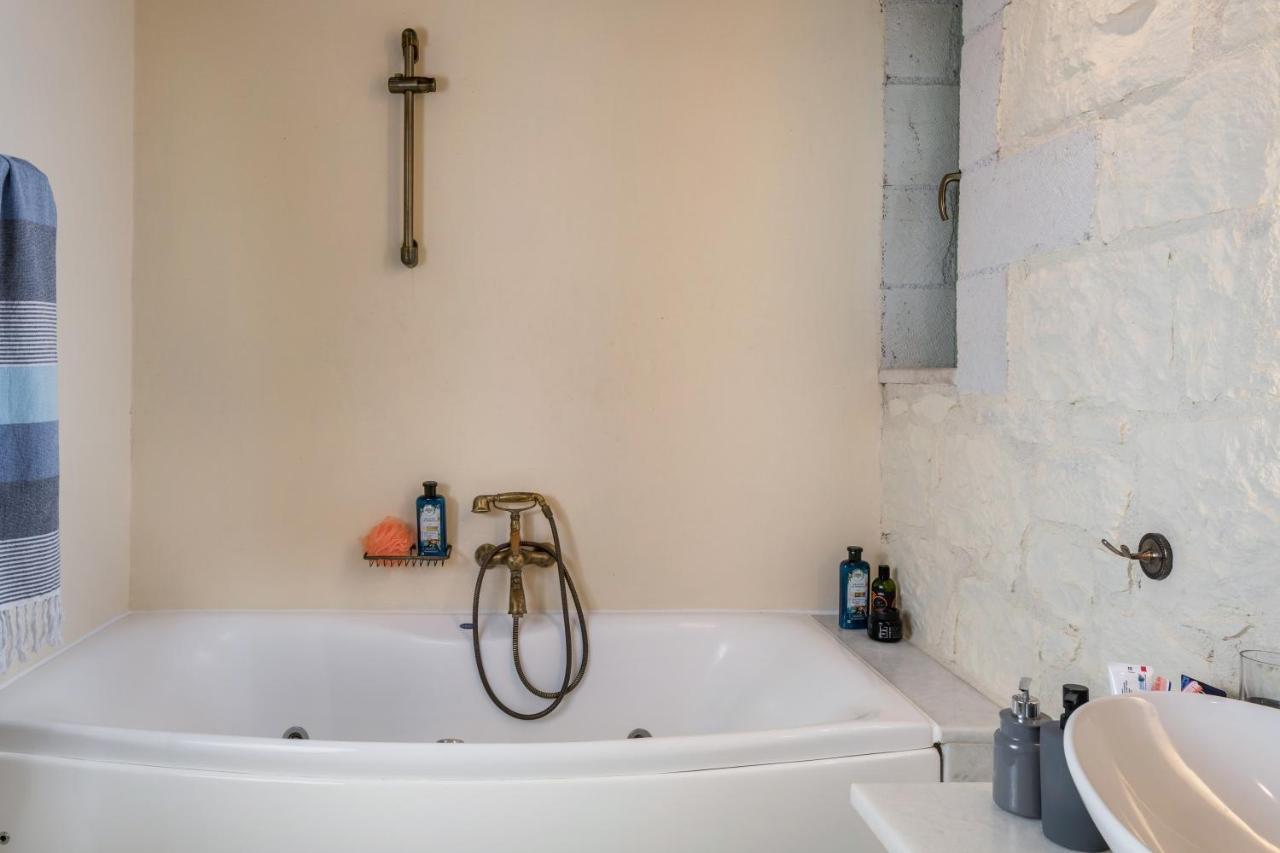 Boutique Petra Amanda Heated Pool Optional *